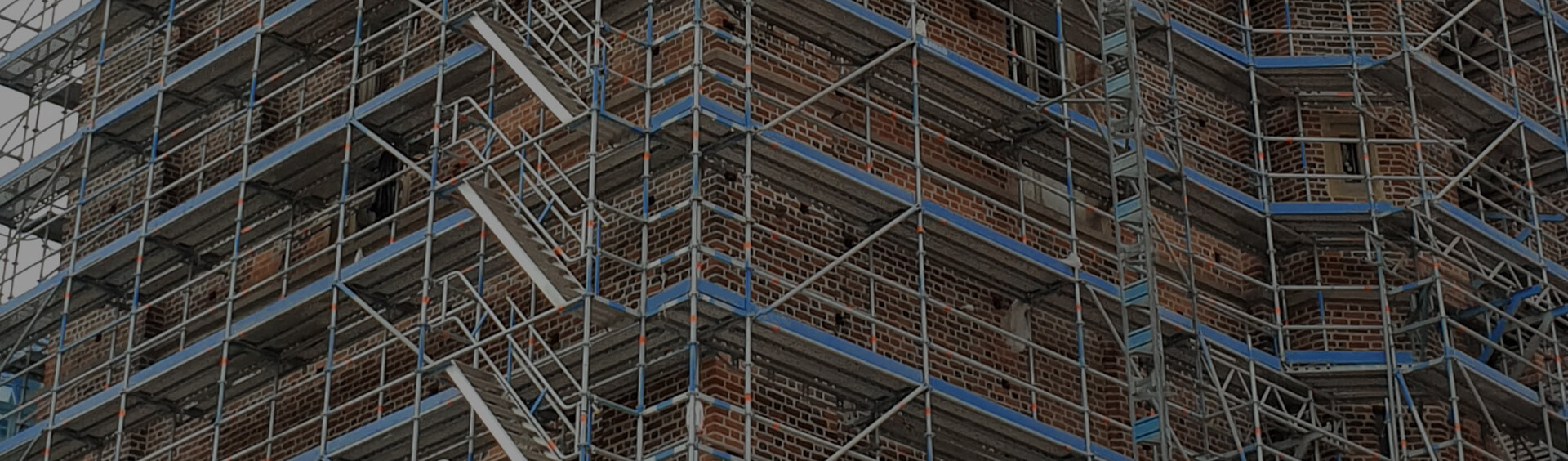 POL-MET échafaudage de façade, chantier, tubulaire, modulaire, plettac